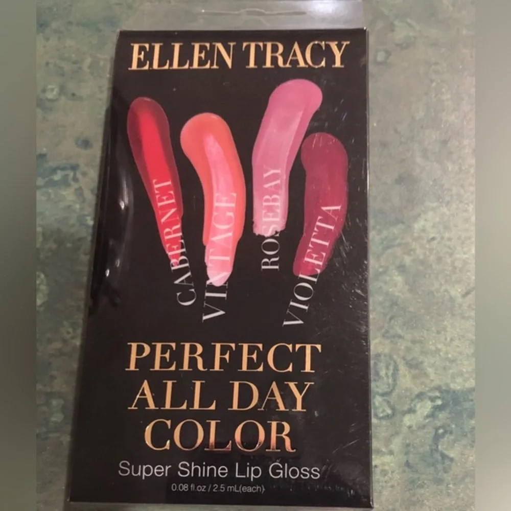 Ellen Tracy 4pc perfect all day‎ color super shine lip glosses new FREE